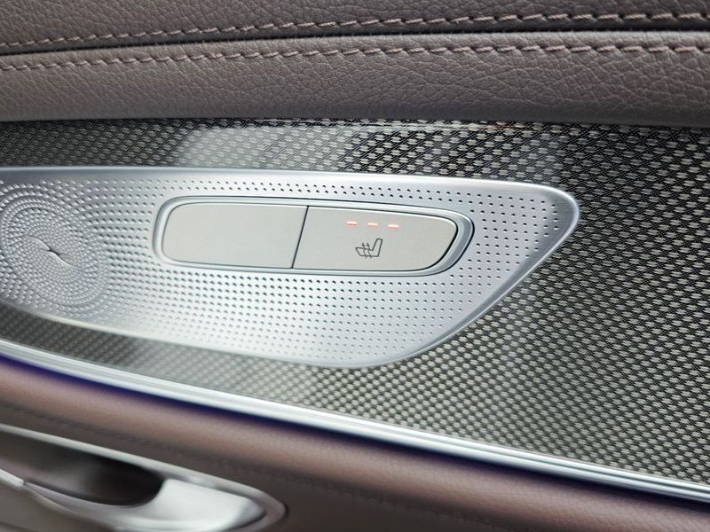 2020 Mercedes-Benz S-Class CLS300d AMG Line photo 19