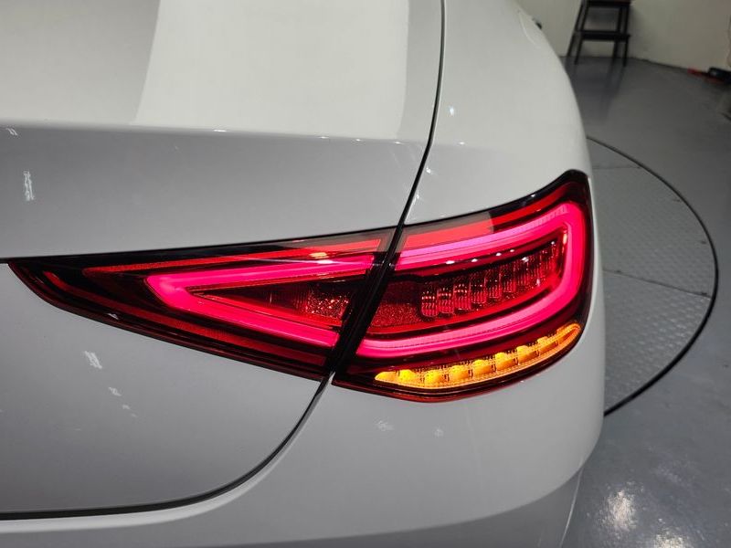 2020 Mercedes-Benz S-Class CLS300d AMG Line photo 23