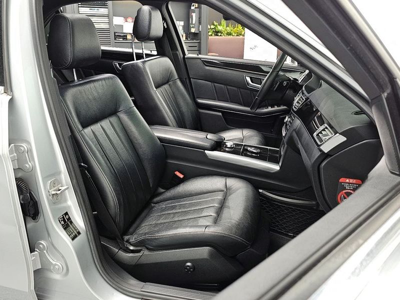 2014 Mercedes-Benz E-Class E220 CDI Avantgarde photo 11