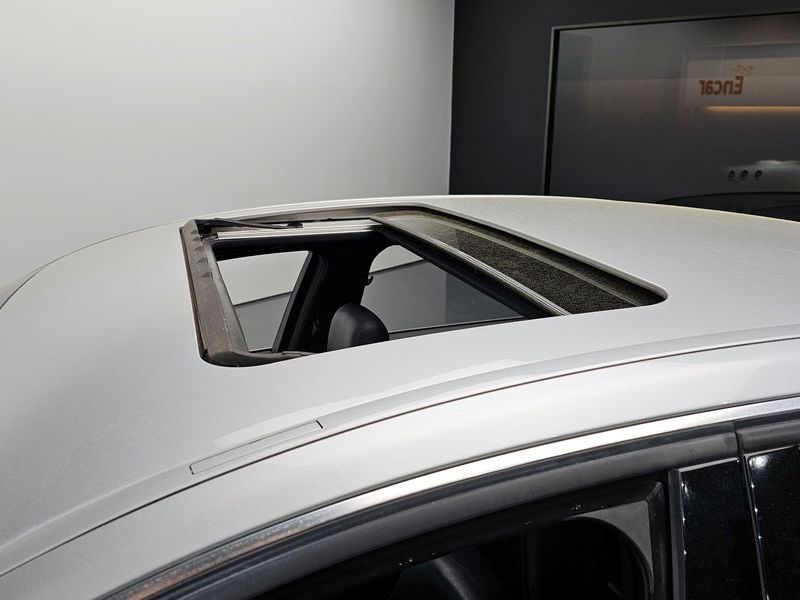 2014 Mercedes-Benz E-Class E220 CDI Avantgarde photo 16