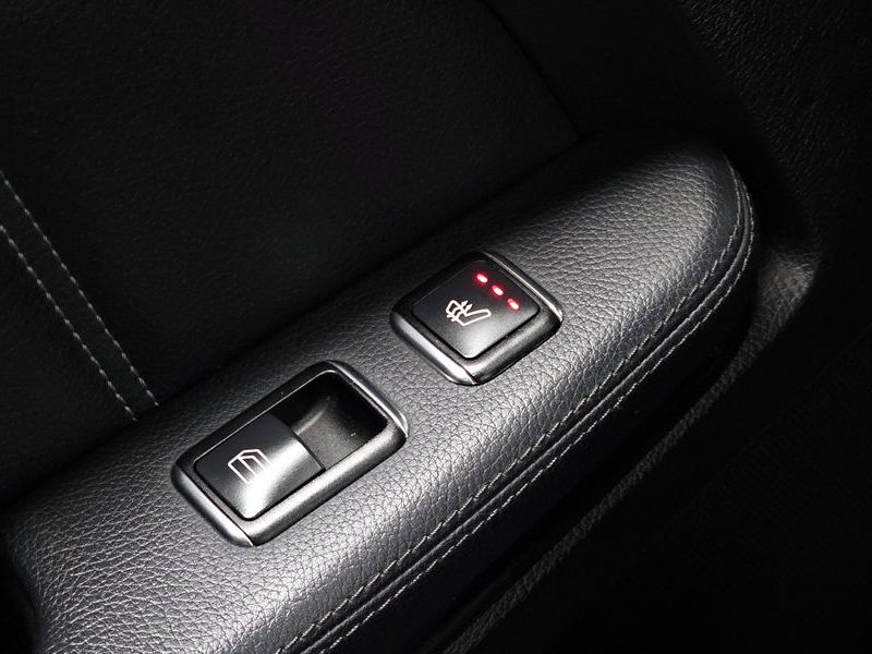 2014 Mercedes-Benz E-Class E220 CDI Avantgarde photo 18