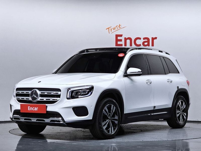 2021 Mercedes-Benz B-Class GLB220 photo 1