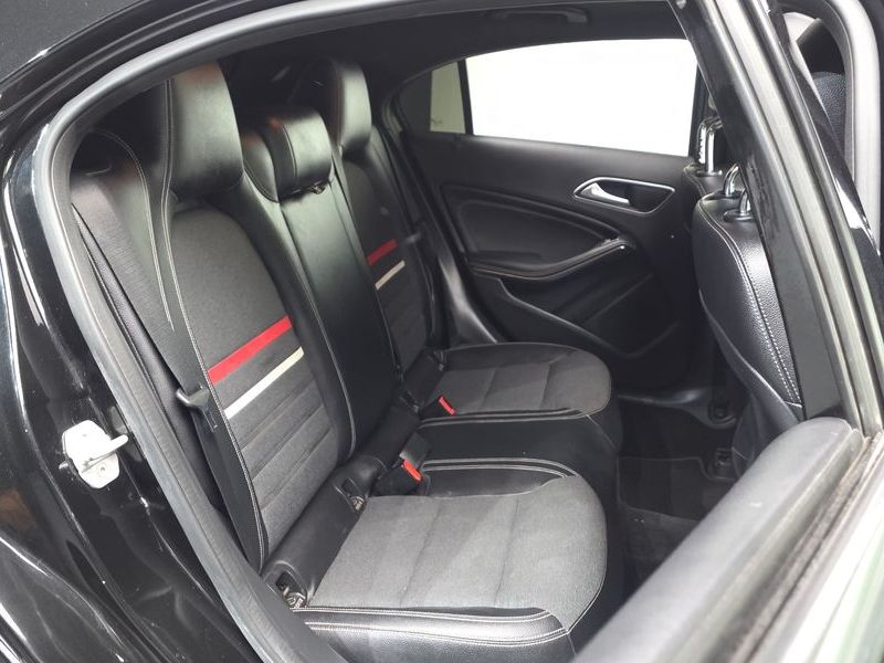 2017 Mercedes-Benz A-Class A200 photo 11