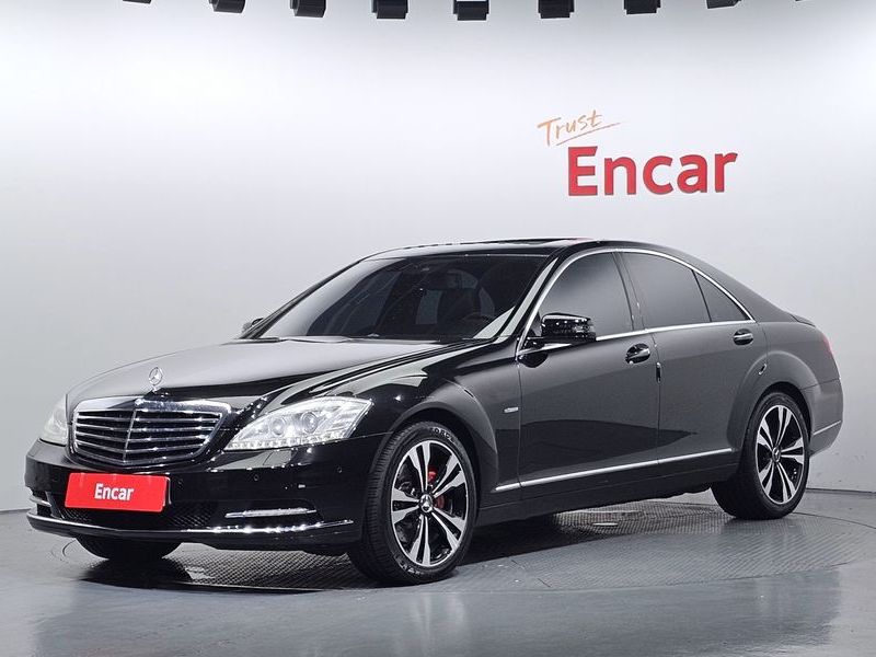 2012 Mercedes-Benz S-Class S350 BlueTEC photo 1