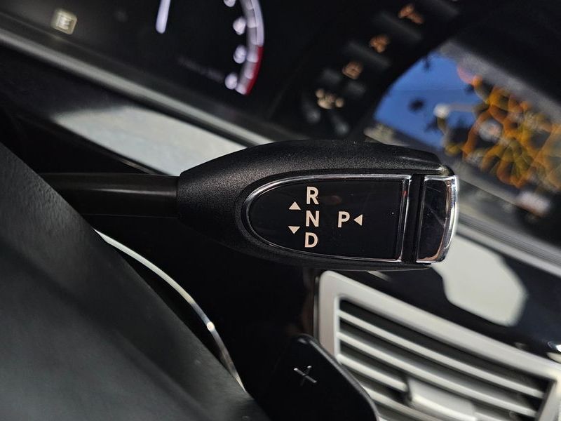 2012 Mercedes-Benz S-Class S350 BlueTEC photo 9