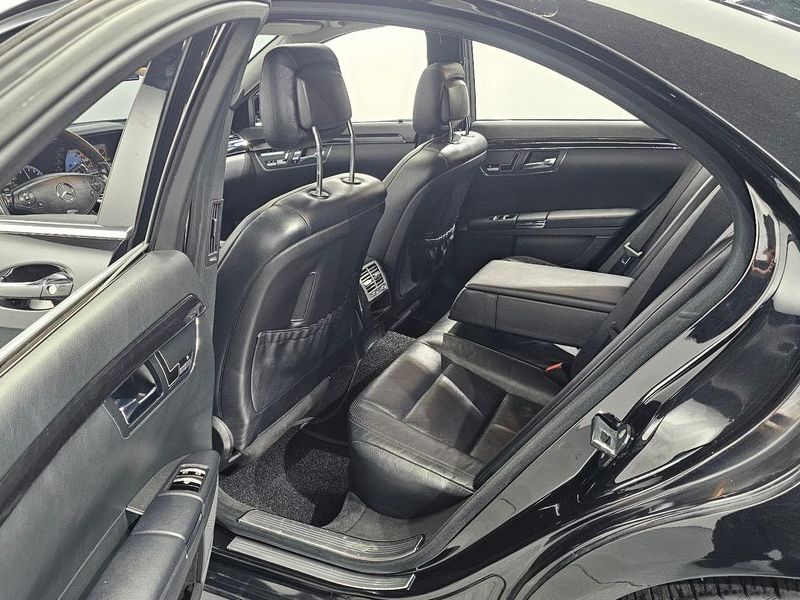 2012 Mercedes-Benz S-Class S350 BlueTEC photo 11