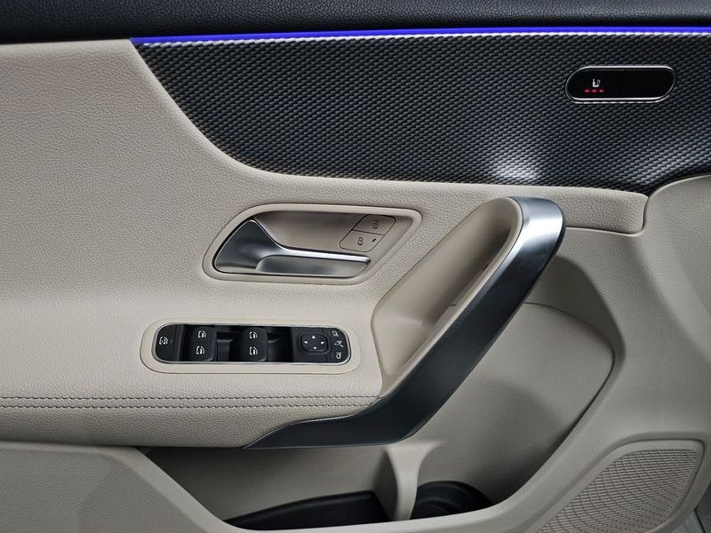 2022 Mercedes-Benz A-Class A220 Hatchback photo 17