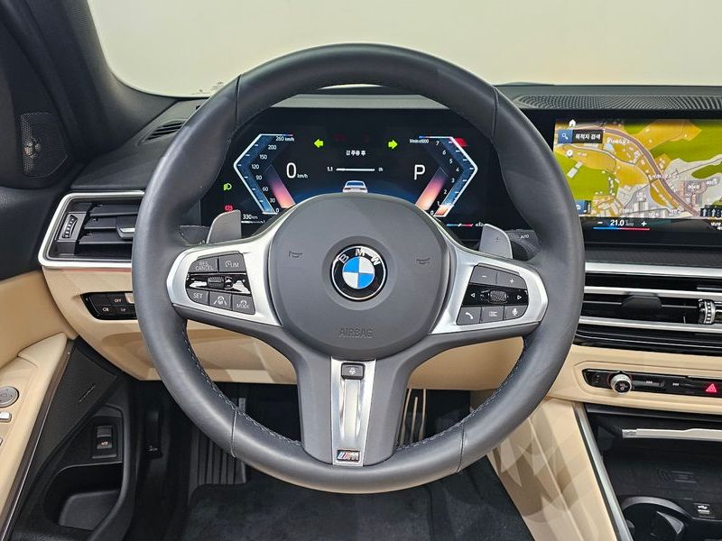 2024 BMW 3 Series 320i M Sport photo 12