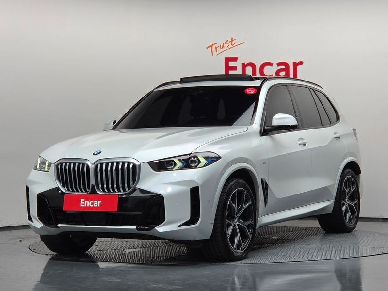 2026 BMW X5 xDrive 30d M Sport photo 1