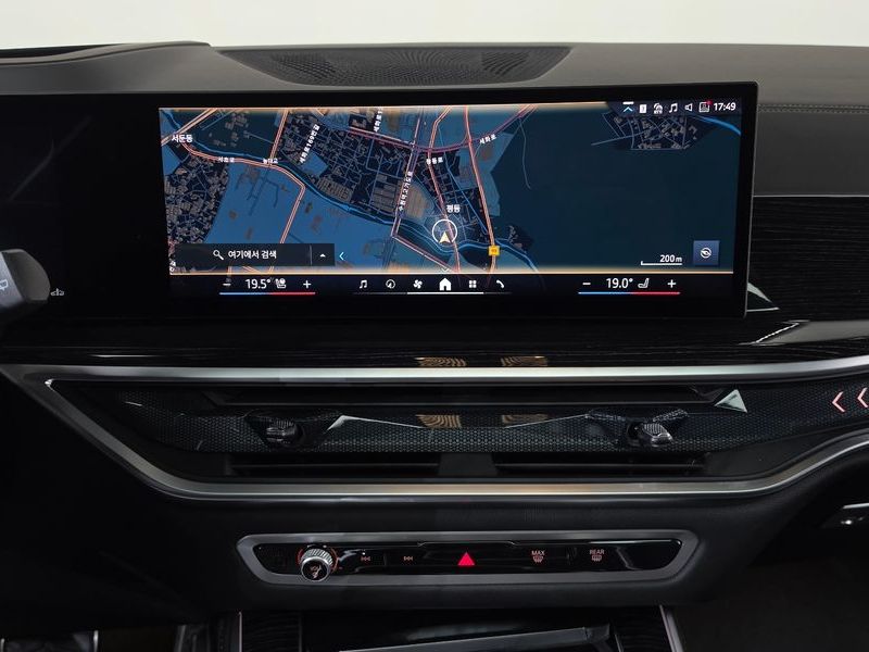 2026 BMW X5 xDrive 30d M Sport photo 15