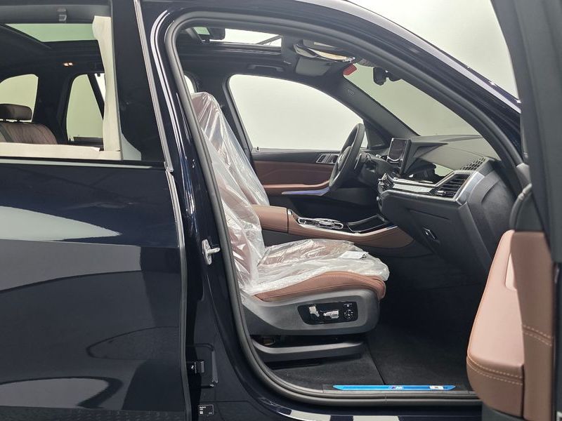 2026 BMW X5 xDrive 40i M Sport photo 26
