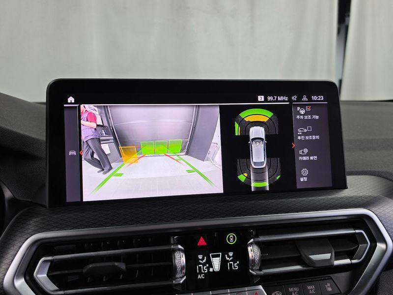 2023 BMW X4 xDrive20d M Sport photo 15