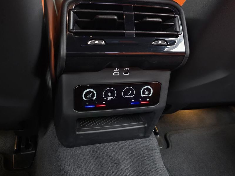 2025 BMW M5 Sedan photo 19