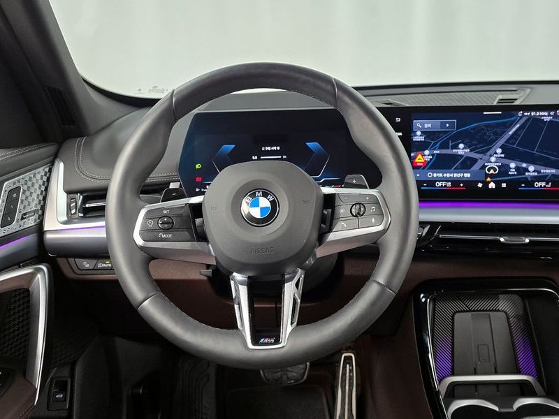 2025 BMW X1 sDrive 18d M Sport photo 13