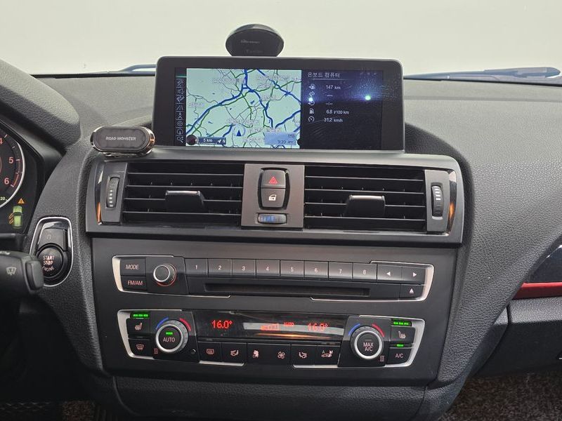2013 BMW 1 Series 120d Sport Pack1 5Dr photo 13