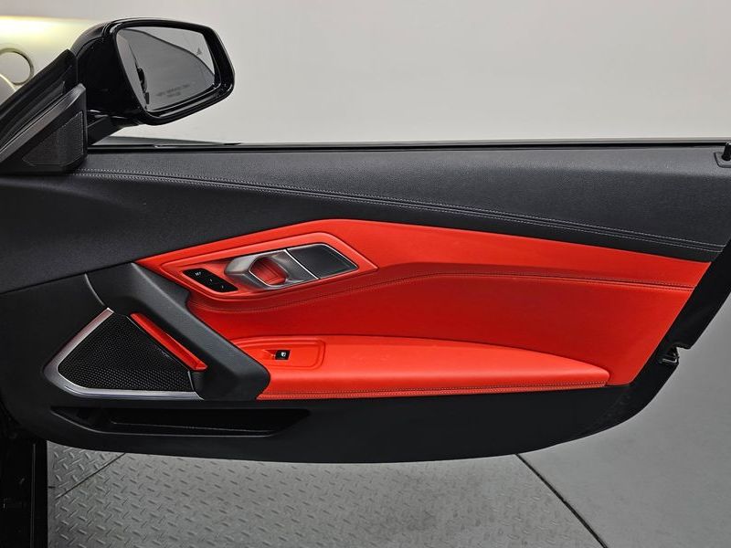 2024 BMW Z4 sDrive20i M Sport photo 25