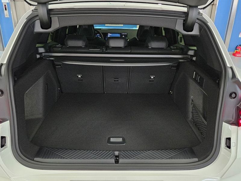 2026 BMW X3 xDrive 20 M Sport photo 11