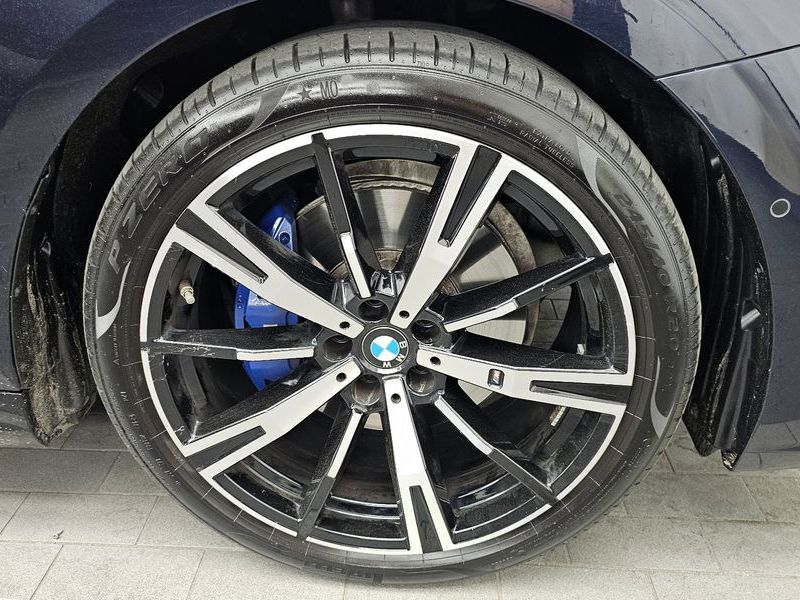 2024 BMW 5 Series 530i xDrive M Sport photo 21