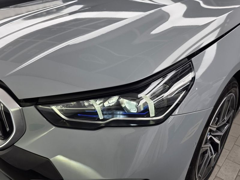 2024 BMW 5 Series 520i M Sport photo 22