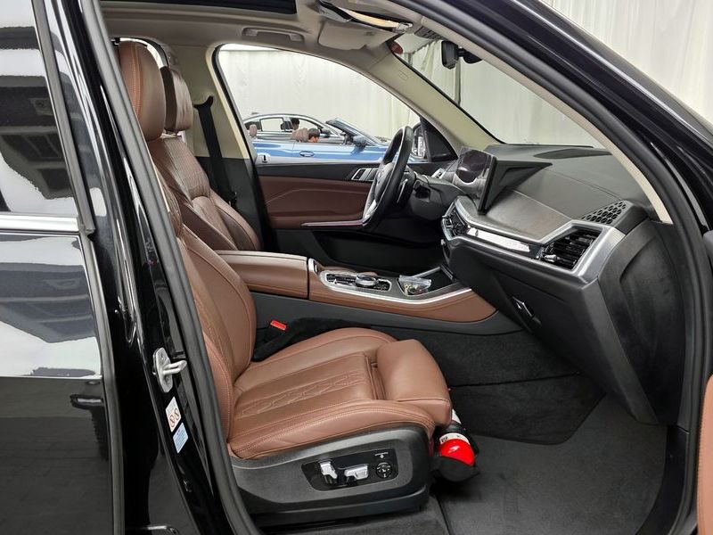 2024 BMW X5 xDrive 30d xLine photo 11