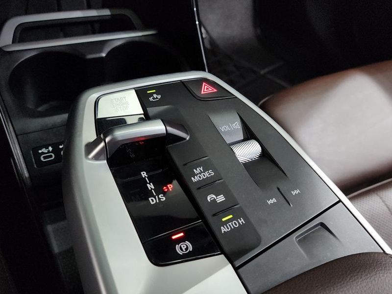 2023 BMW 2 Series 218d M Sports First Editon photo 9