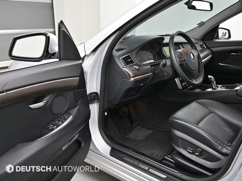 2013 BMW 5 Series GT ED Edition photo 11
