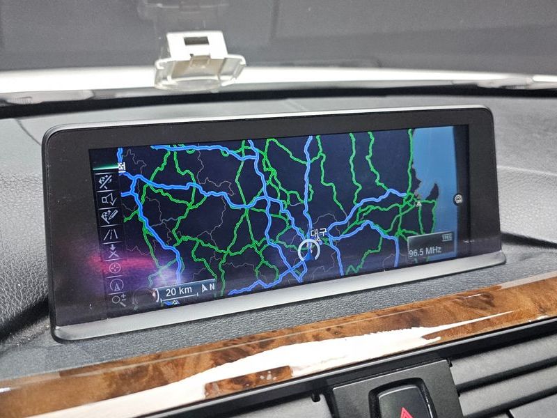 2013 BMW 3 Series 320d xDrive photo 15