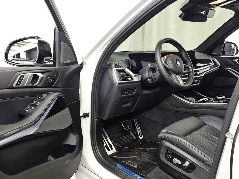 2024 BMW X5 xDrive 40i M Sport photo 10