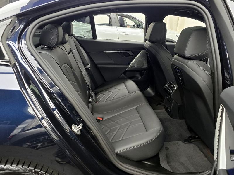 2024 BMW 5 Series 520i M Sport photo 12