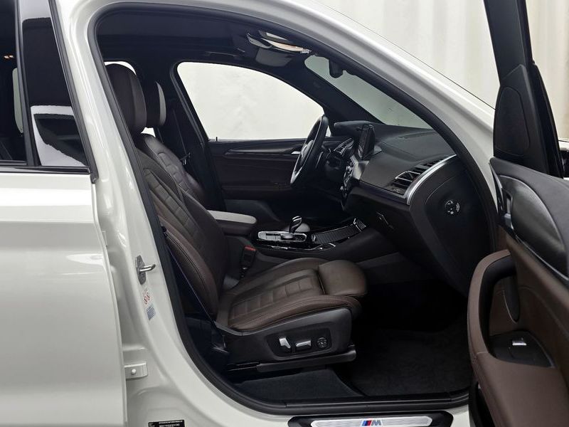 2023 BMW X3 xDrive 20d M Sports Pro photo 11