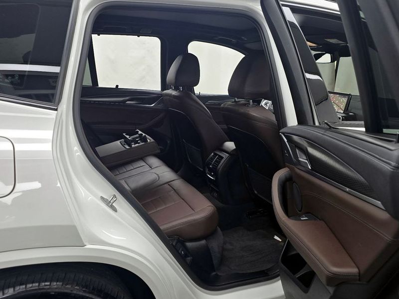 2023 BMW X3 xDrive 20d M Sports Pro photo 12
