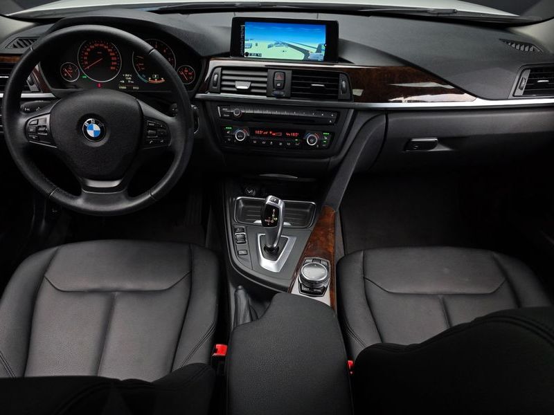 2014 BMW 3 Series 320d photo 7