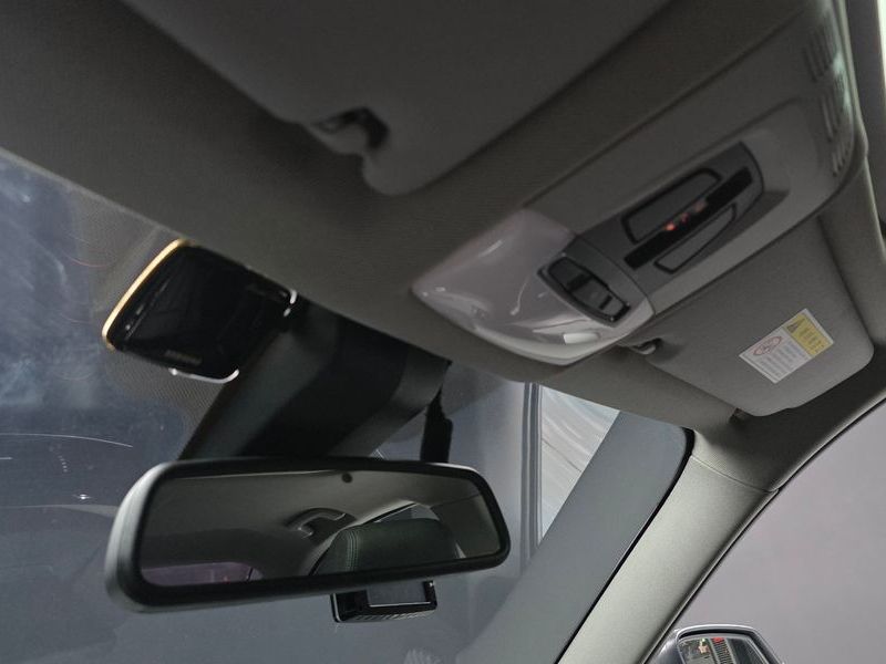 2014 BMW 3 Series 320d photo 19