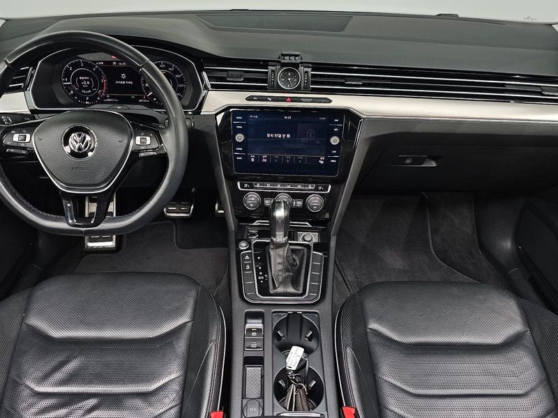 2019 Volkswagen Arteon 2.0 TDI Premium photo 7