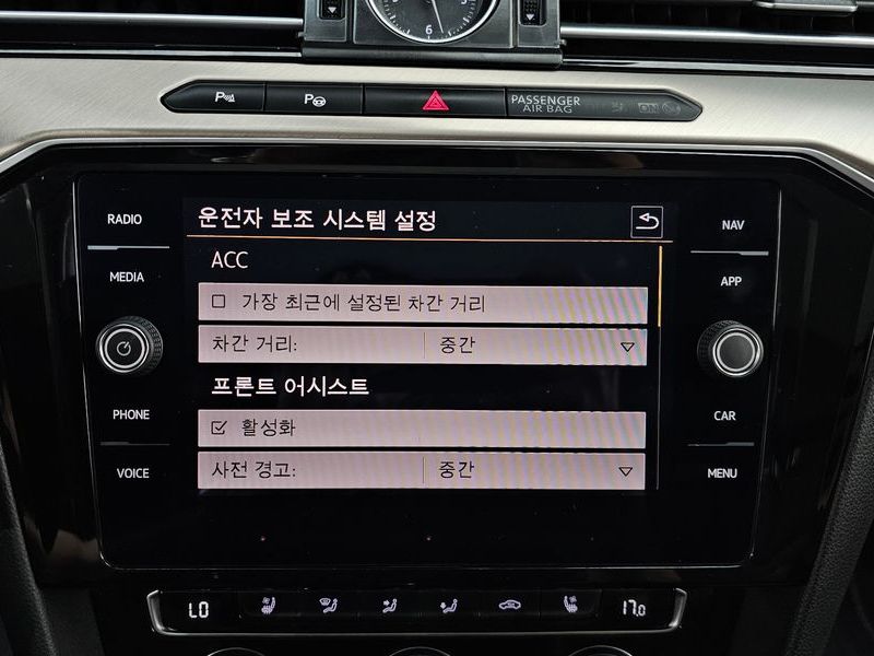 2019 Volkswagen Arteon 2.0 TDI Premium photo 16