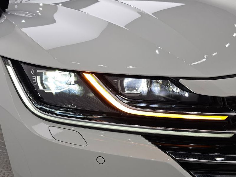 2019 Volkswagen Arteon 2.0 TDI Premium photo 22