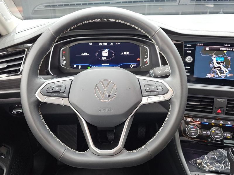 2024 Volkswagen Jetta 1.5 TSI Prestige photo 13