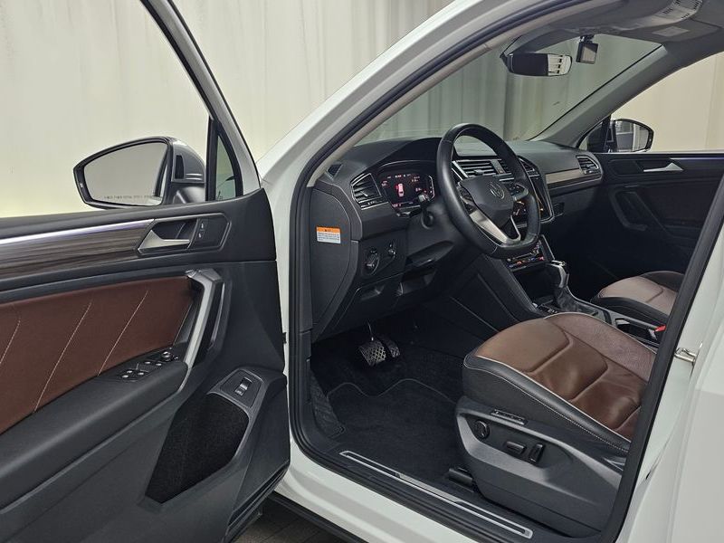 2023 Volkswagen Tiguan 2.0 TSI Prestige photo 10