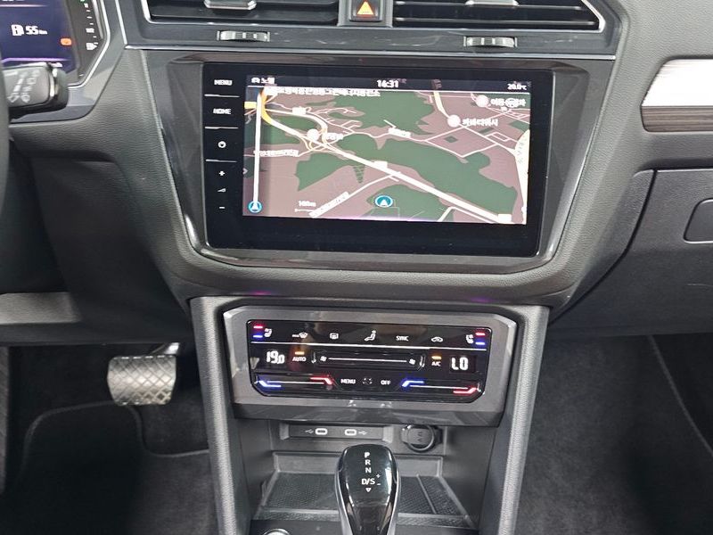 2023 Volkswagen Tiguan 2.0 TSI Prestige photo 12