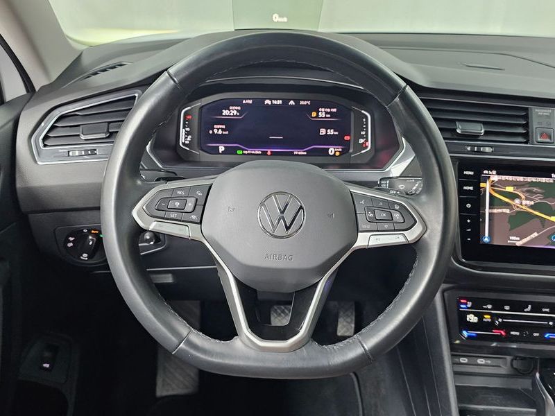 2023 Volkswagen Tiguan 2.0 TSI Prestige photo 13