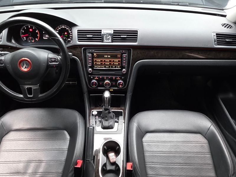 2015 Volkswagen Passat 1.8 TSI B7 photo 7