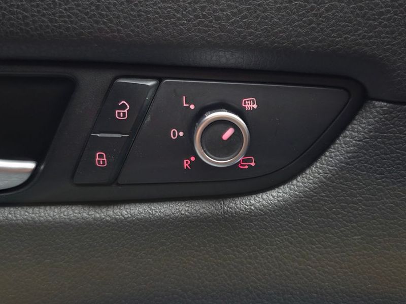 2015 Volkswagen Passat 1.8 TSI B7 photo 17