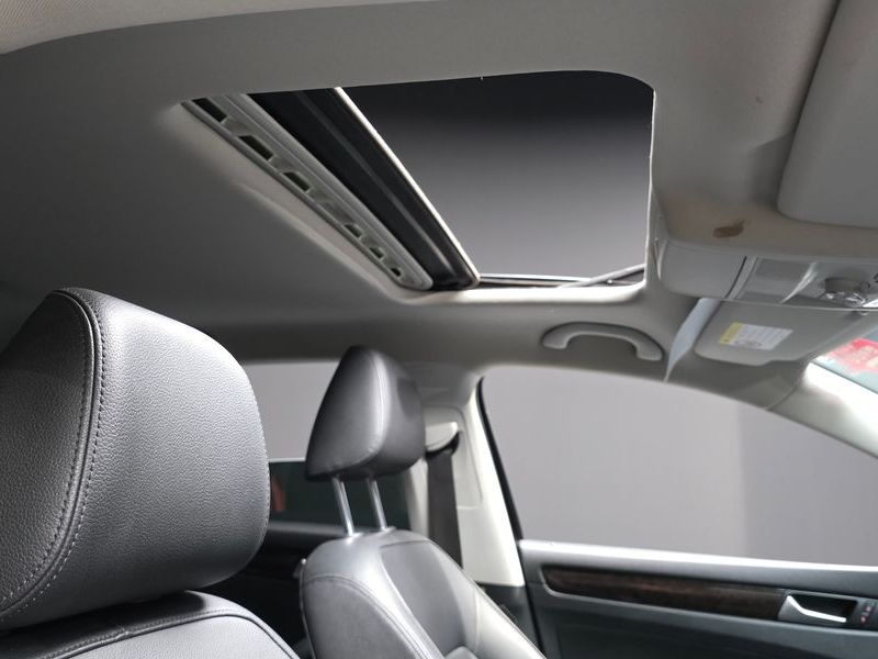 2015 Volkswagen Passat 1.8 TSI B7 photo 20