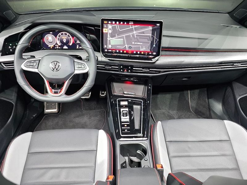 2025 Volkswagen Golf 2.0 GTI photo 7