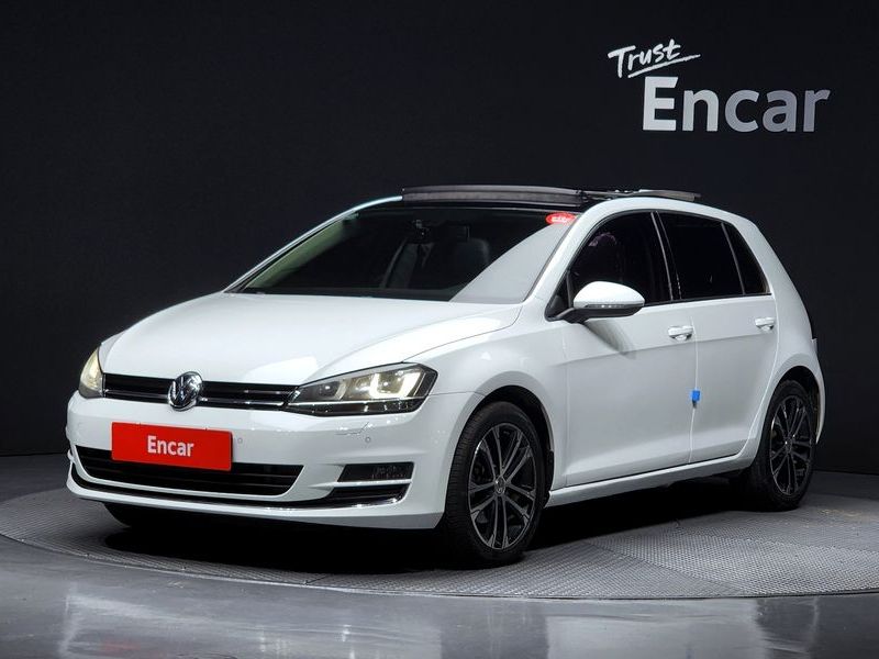 2016 Volkswagen Golf 2.0 TDI Premium photo 1