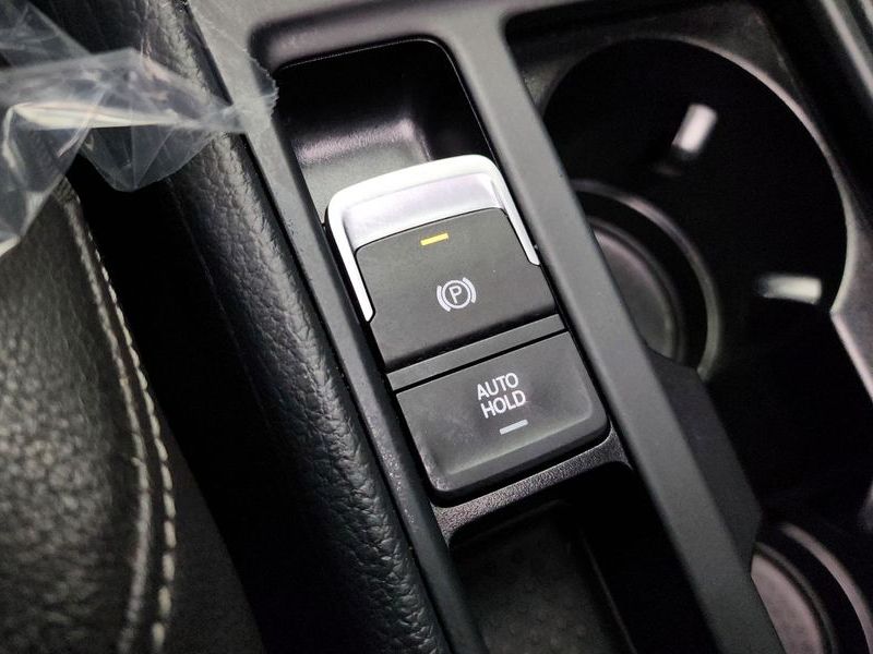 2016 Volkswagen Golf 2.0 TDI Premium photo 18