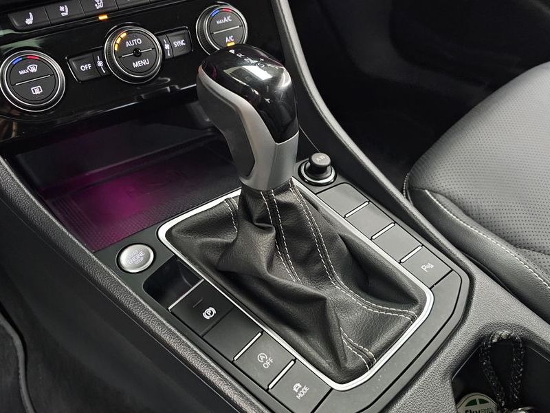 2024 Volkswagen Jetta 1.5 TSI Prestige photo 9