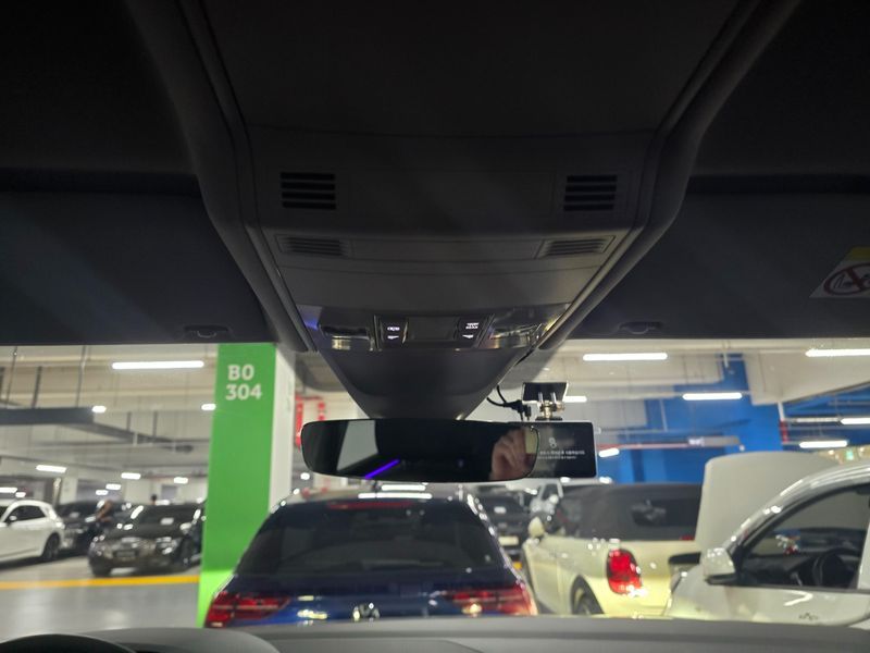 2022 Volkswagen Tiguan 2.0 TDI Premium photo 18
