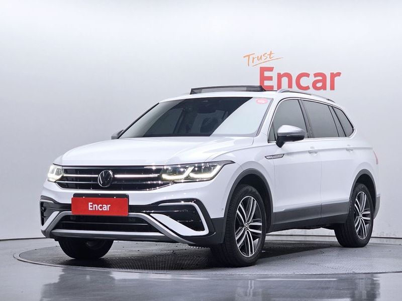 2023 Volkswagen Tiguan 2.0 TSI Prestige photo 1