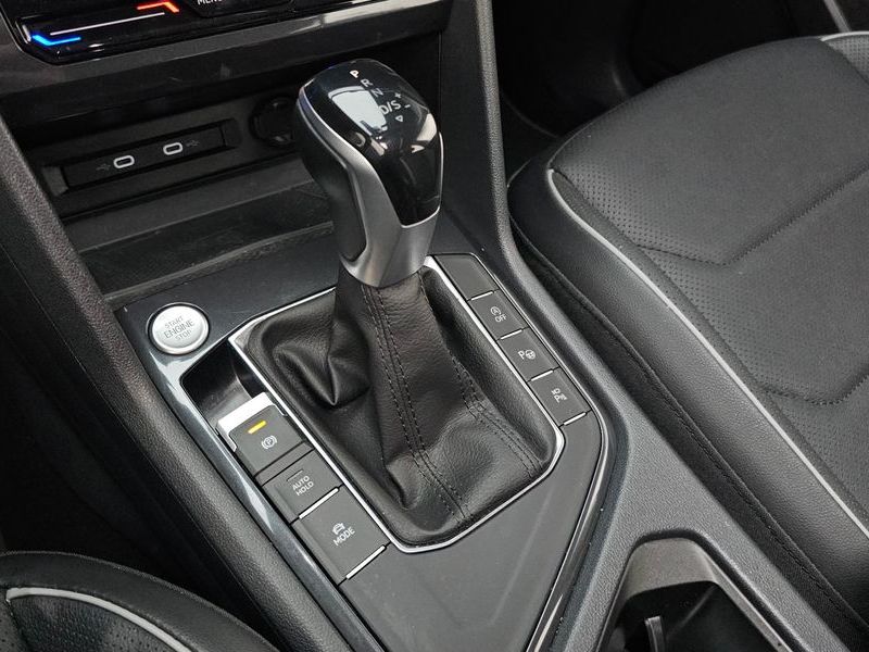 2023 Volkswagen Tiguan 2.0 TSI Prestige photo 9